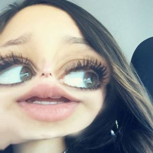 Meet your Posher, Alicia